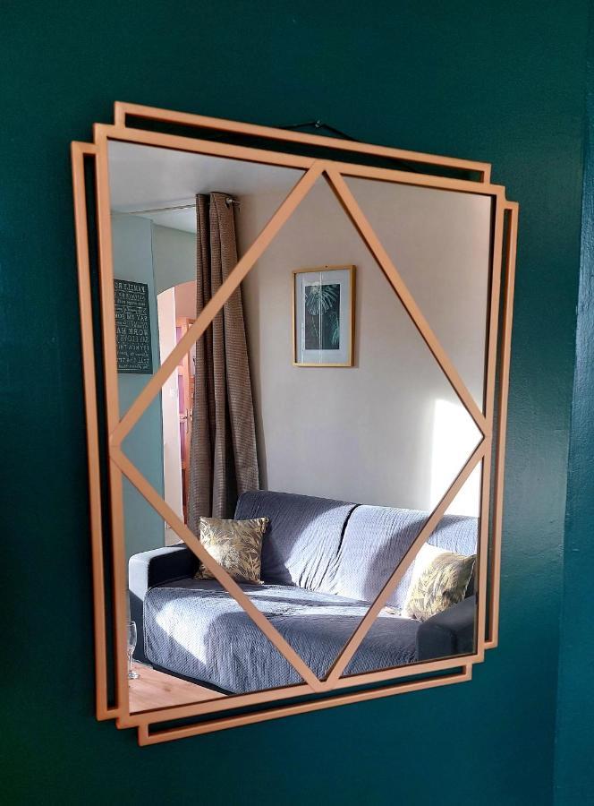 Les Belles Terrasses Dieppe ,3 Appartements , Le Vegetal De 1 A 8 Personnes , Le Tropical De 1 A 6 Personnes , Le Floral Avec Terrasse De 1 A 3 Personnes , Quartier Calme Au Stationnement Gratuit A Cote De L'Avenue Verte エクステリア 写真