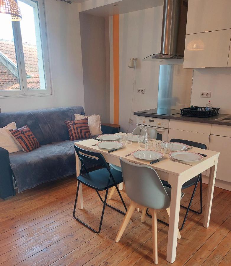 Les Belles Terrasses Dieppe ,3 Appartements , Le Vegetal De 1 A 8 Personnes , Le Tropical De 1 A 6 Personnes , Le Floral Avec Terrasse De 1 A 3 Personnes , Quartier Calme Au Stationnement Gratuit A Cote De L'Avenue Verte エクステリア 写真