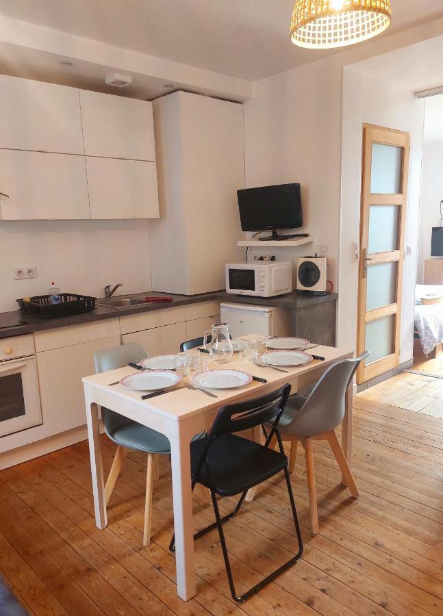 Les Belles Terrasses Dieppe ,3 Appartements , Le Vegetal De 1 A 8 Personnes , Le Tropical De 1 A 6 Personnes , Le Floral Avec Terrasse De 1 A 3 Personnes , Quartier Calme Au Stationnement Gratuit A Cote De L'Avenue Verte エクステリア 写真