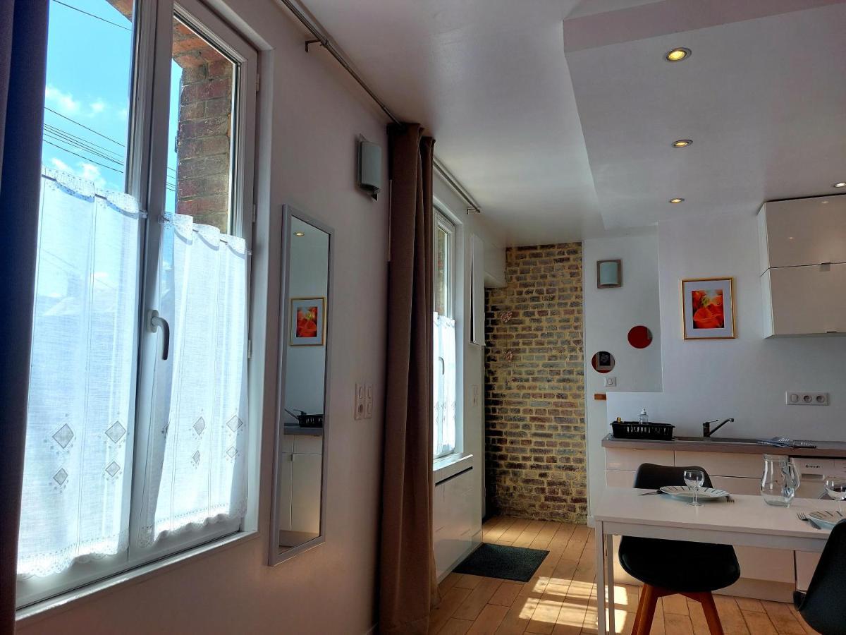 Les Belles Terrasses Dieppe ,3 Appartements , Le Vegetal De 1 A 8 Personnes , Le Tropical De 1 A 6 Personnes , Le Floral Avec Terrasse De 1 A 3 Personnes , Quartier Calme Au Stationnement Gratuit A Cote De L'Avenue Verte エクステリア 写真